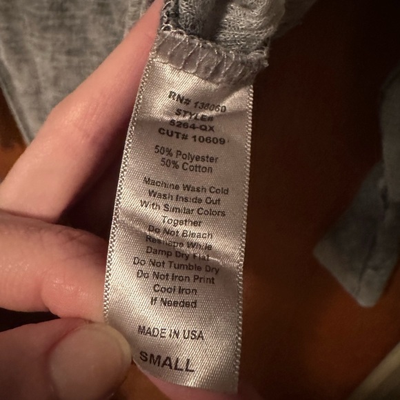 PST Project Social T Men’s Gray Long Sleeve Top Small - Picture 5 of 5